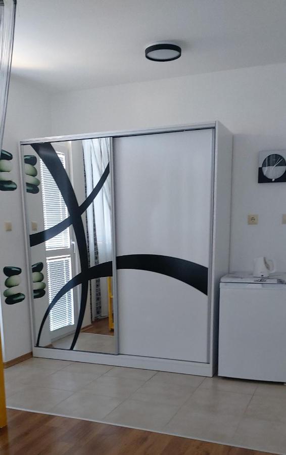 Stephanovy Guest House Sozopol Bagian luar foto