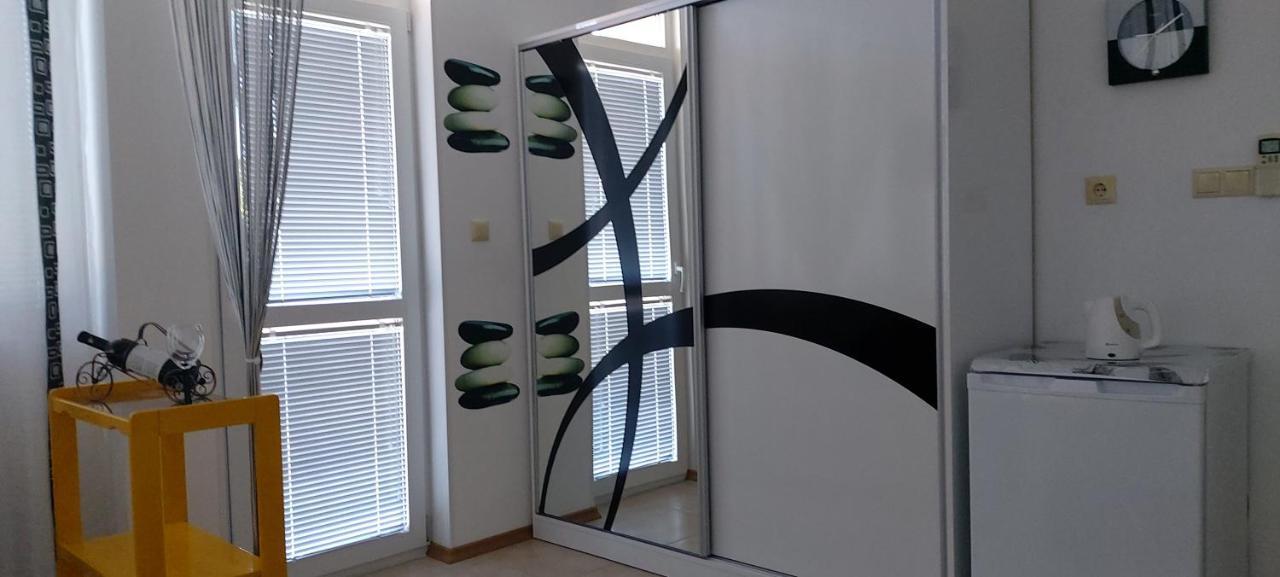 Stephanovy Guest House Sozopol Bagian luar foto
