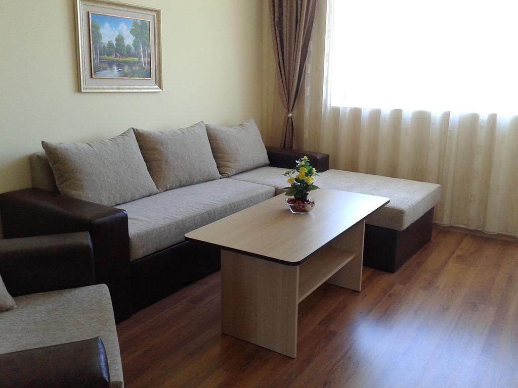 Stephanovy Guest House Sozopol Ruang foto