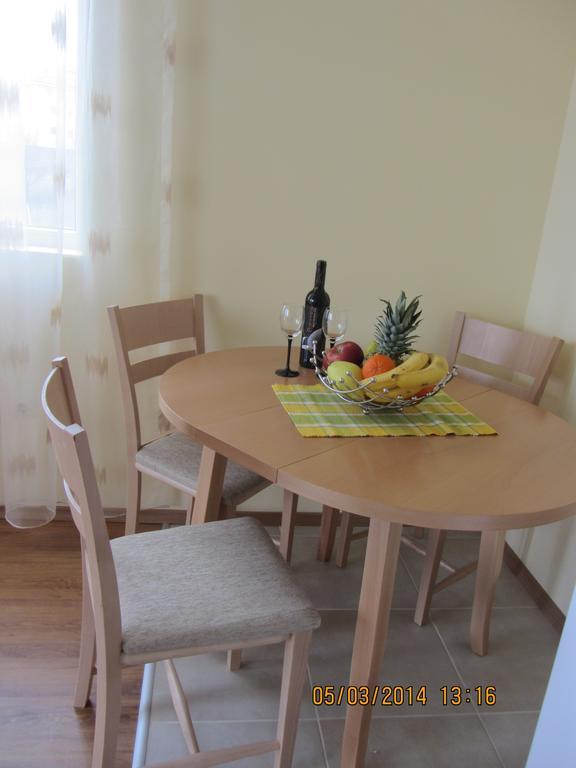 Stephanovy Guest House Sozopol Ruang foto